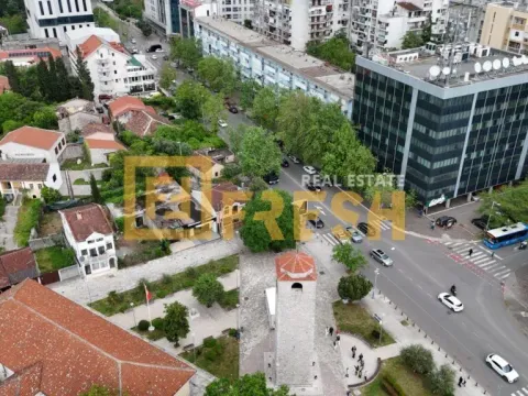 Rent, office space, 204m², Centar, Podgorica - image 1