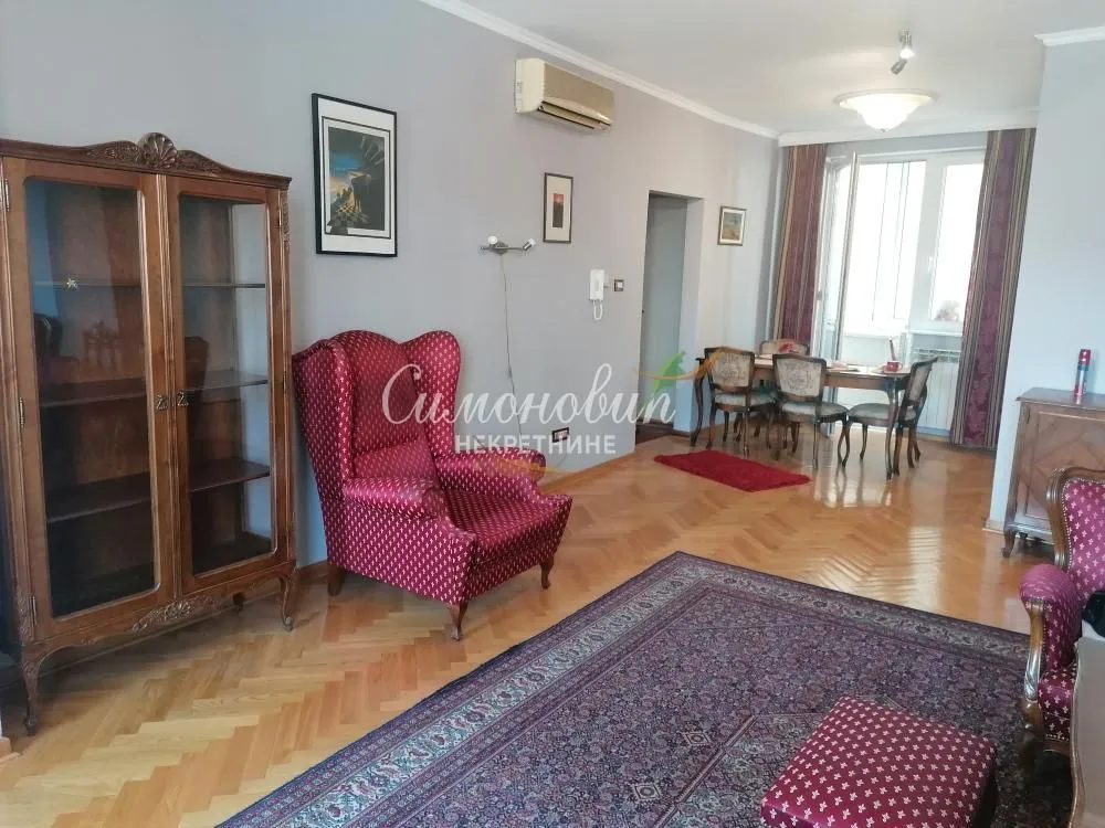 Prodaja, trosoban stan, 88m², Vračar Sve Podlokacije, Beograd