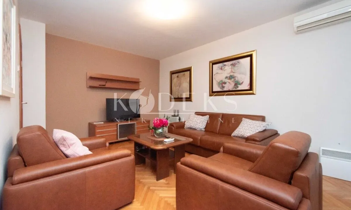 Prodaja, jednosoban stan, 55m², Preko Morače, Podgorica