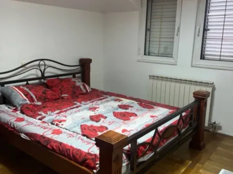 Sale, house, 470m², Stari Aerodrom, Podgorica - image 10