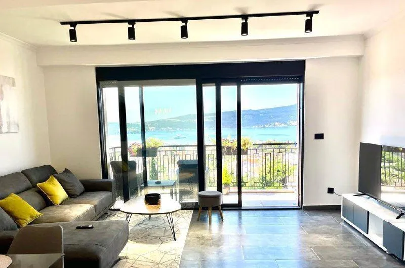 Prodaja, jednosoban stan, 50m², Mažina, Tivat