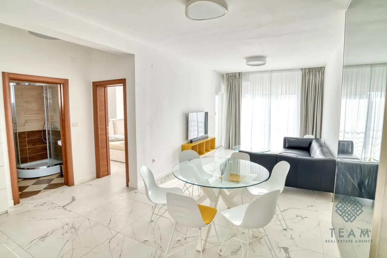 Sale, two bedroom apartment, 60m², Petrovac, Budva