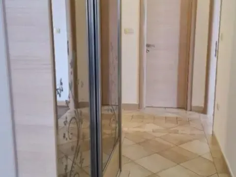 Rent, one bedroom apartment, 54m², Preko Morače, Podgorica - image 3
