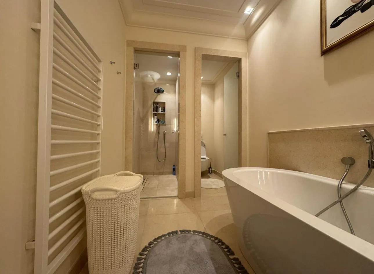 Prodaja, dvosoban stan, 115m², Centar, Tivat