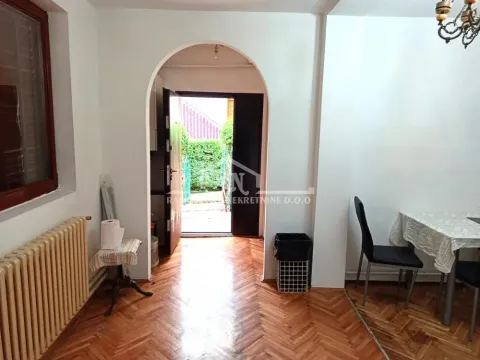 Prodaja, dvosoban stan, 68m², Petlovo Brdo, Beograd - image 6