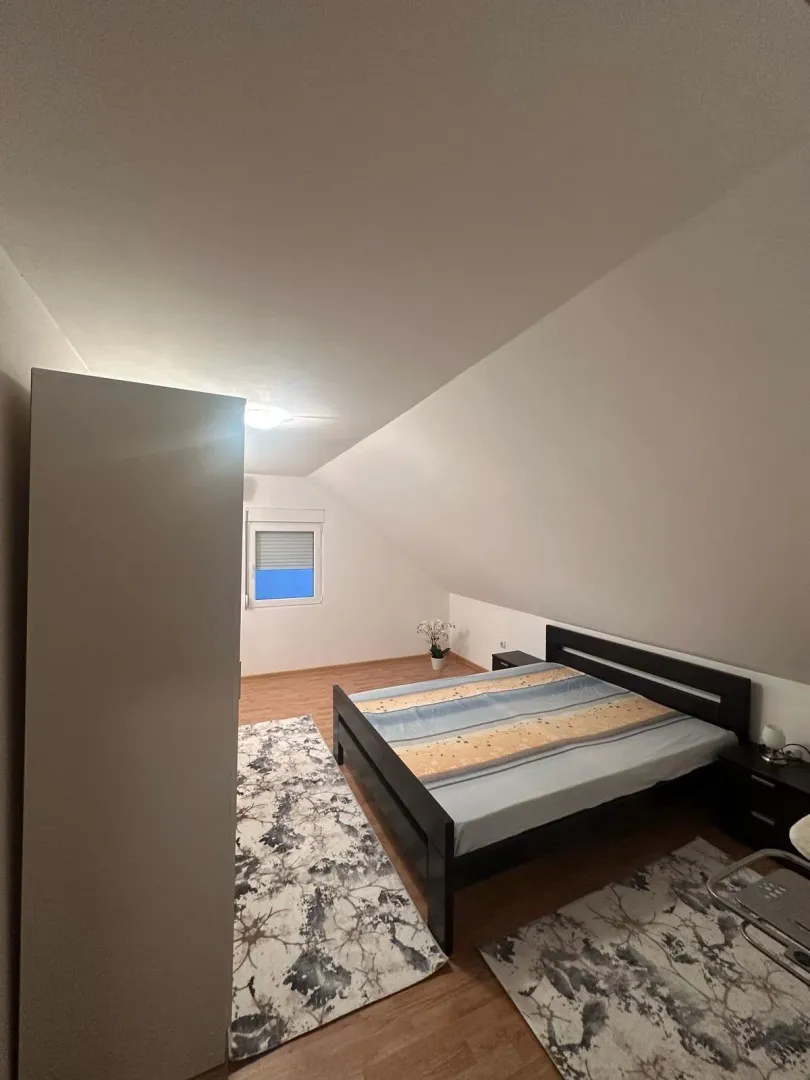 Izdavanje, kuća, 160m², Polje, Bar