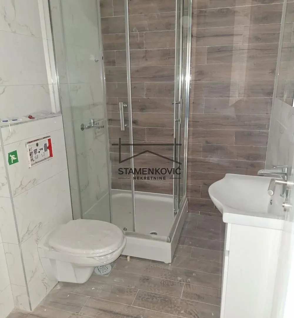 Prodaja, trosoban stan, 84m², Klisa, Novi Sad Sve Podlokacije
