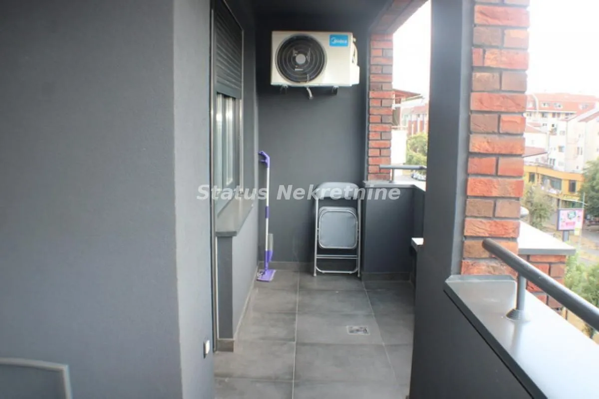 Izdavanje, jednosoban stan, 41m², Banatić, Novi Sad Sve Podlokacije