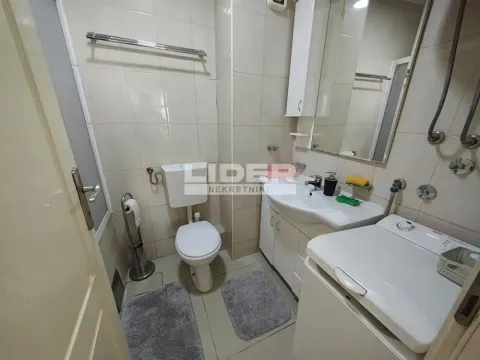 Izdavanje, dvosoban stan, 60m², Stari Grad, Beograd - image 2