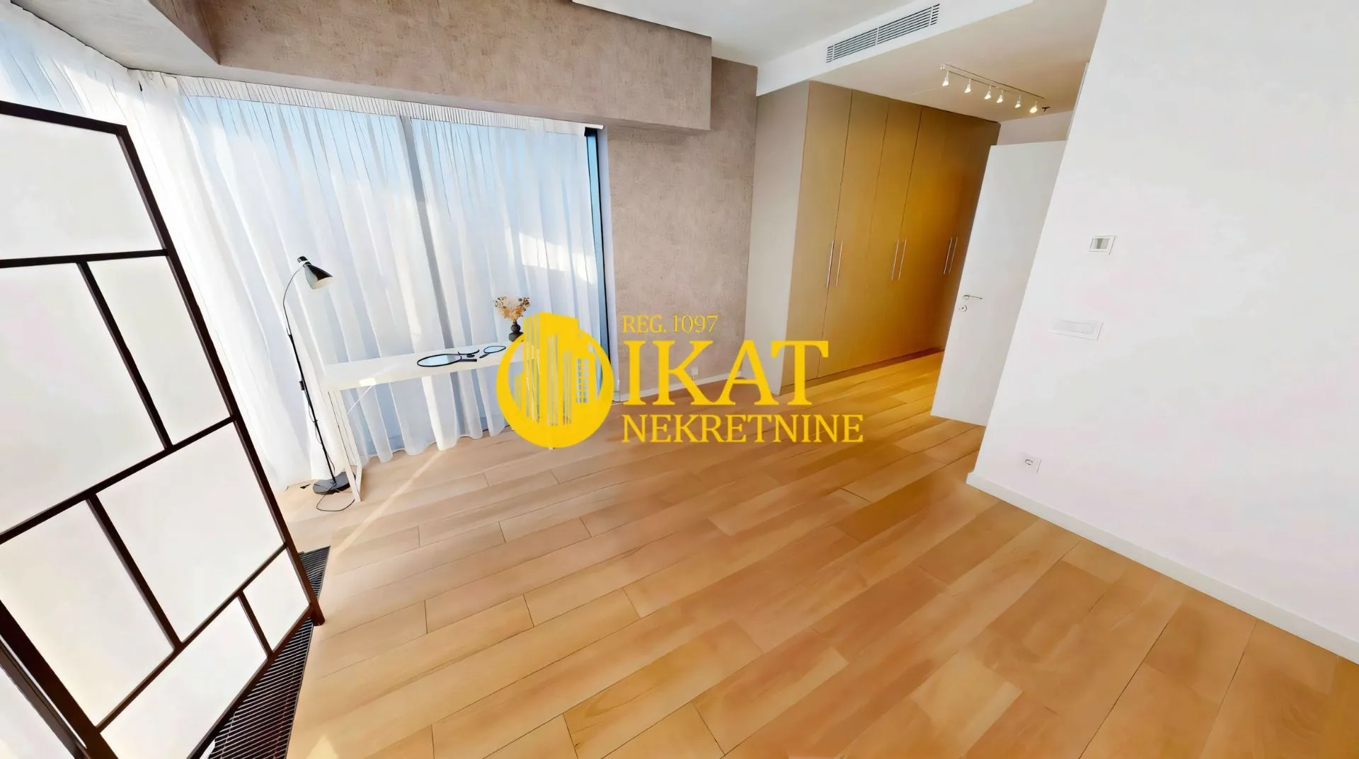 Sale, four bedroom apartment, 124m², Novi Beograd Blok 65, Novi Beograd Sve Podlokacije