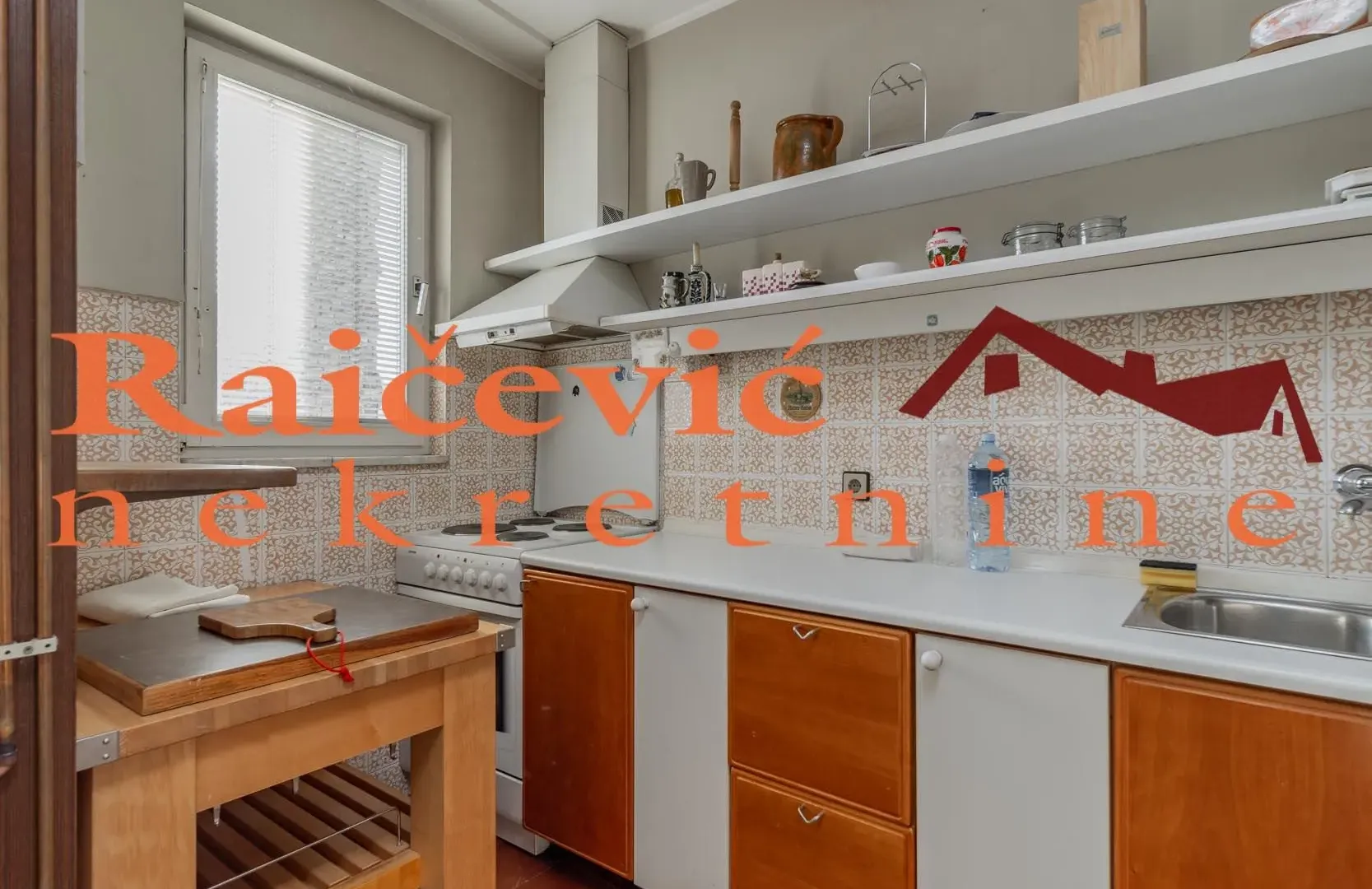 Prodaja, trosoban stan, 72m², Zeleni Venac, Beograd