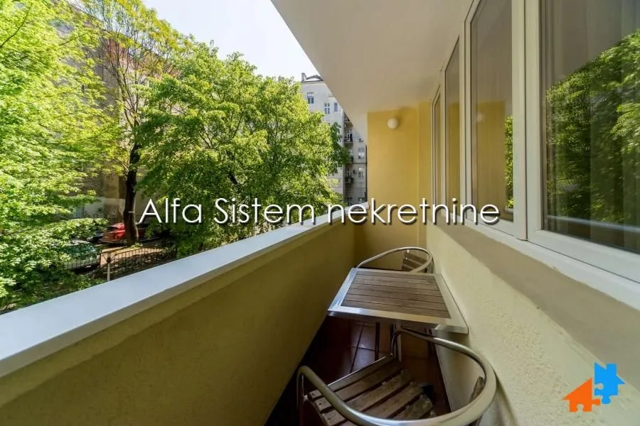 Izdavanje, dvosoban stan, 60m², Stari Grad, Beograd