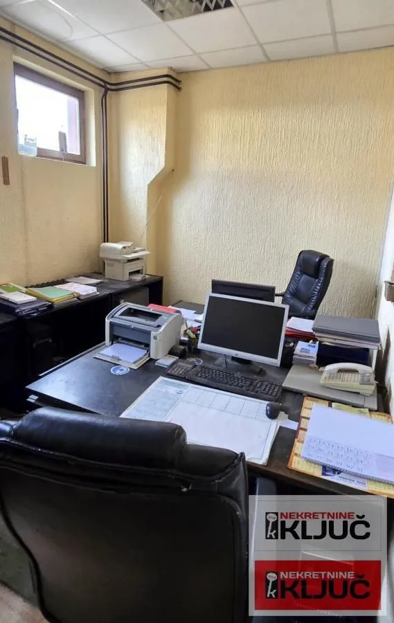 Rent, office space, 532m², Srbobran, Novi Sad