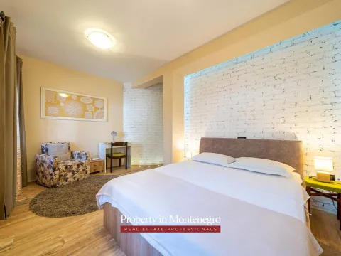 Prodaja, kuća, 266m², Kotor, Crna Gora - image 46