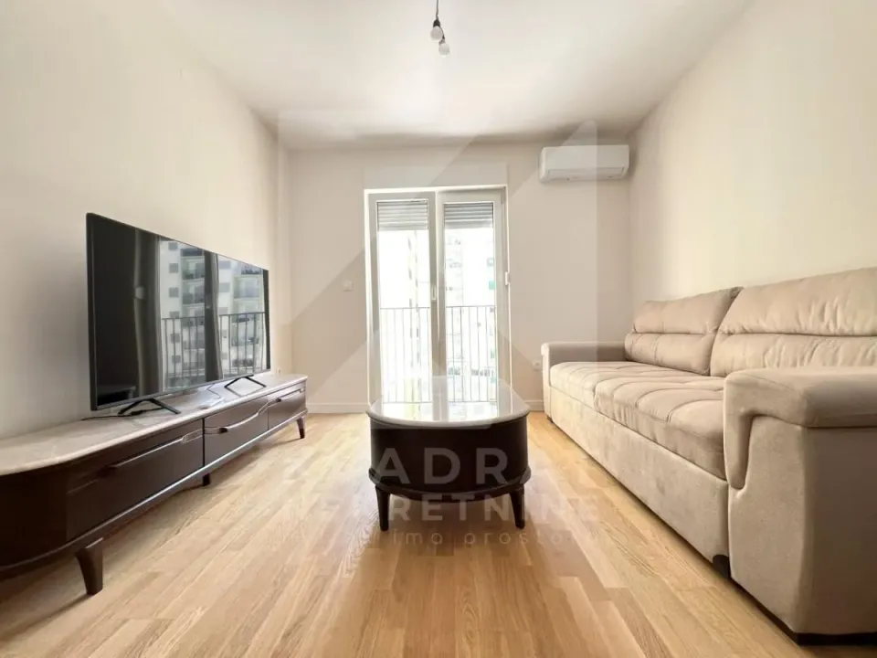 Rent, one bedroom apartment, 42m², Tuški Put, Podgorica