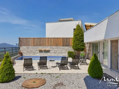 Prodaja, kuća, 220m², Tivat, Crna Gora - image 4