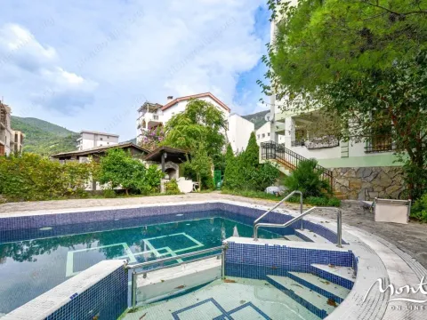 Prodaja, dvosoban stan, 64m², Budva, Crna Gora - image 18