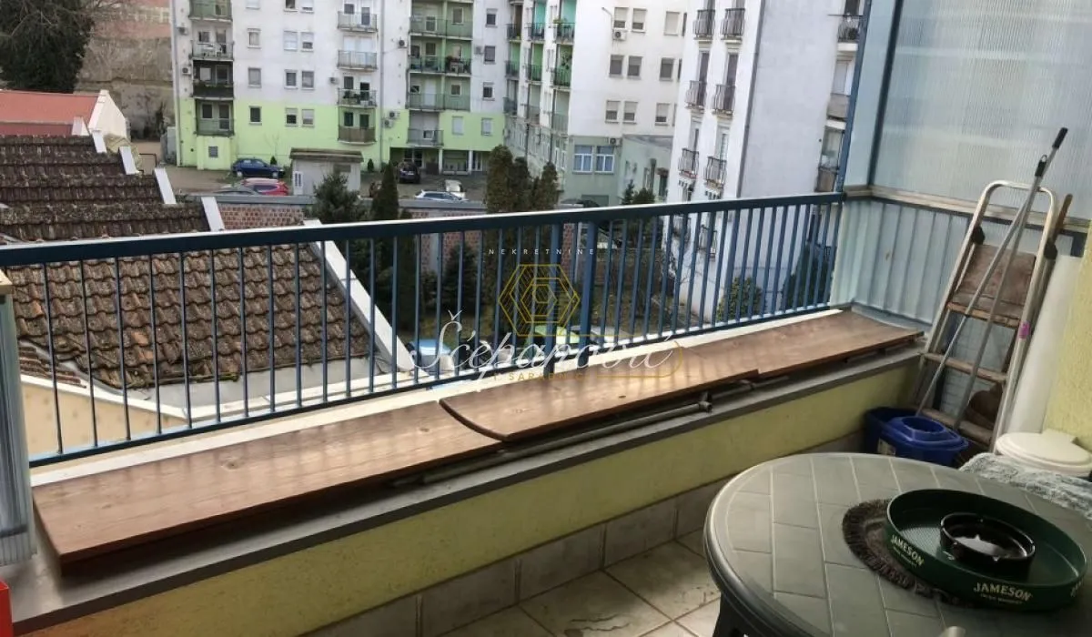 Prodaja, jednosoban stan, 45m², Podbara, Novi Sad Sve Podlokacije