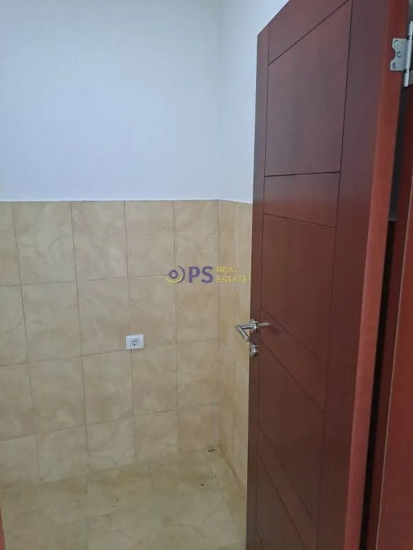 Sale, house, 300m², Bar, Crna Gora