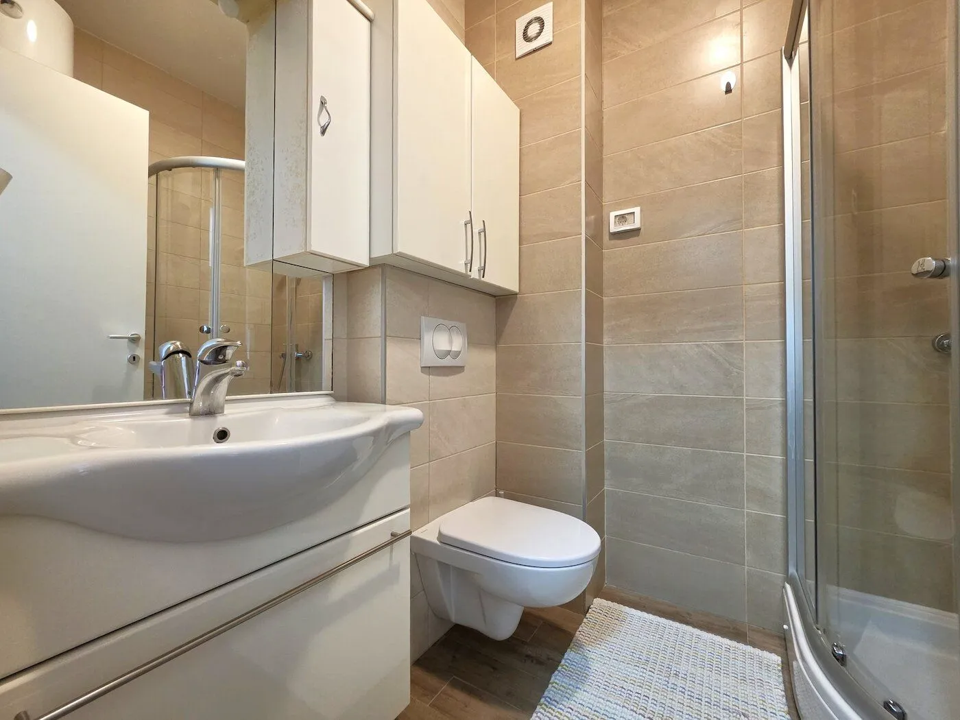 Rent, apartment, 45m², Zagorič, Podgorica