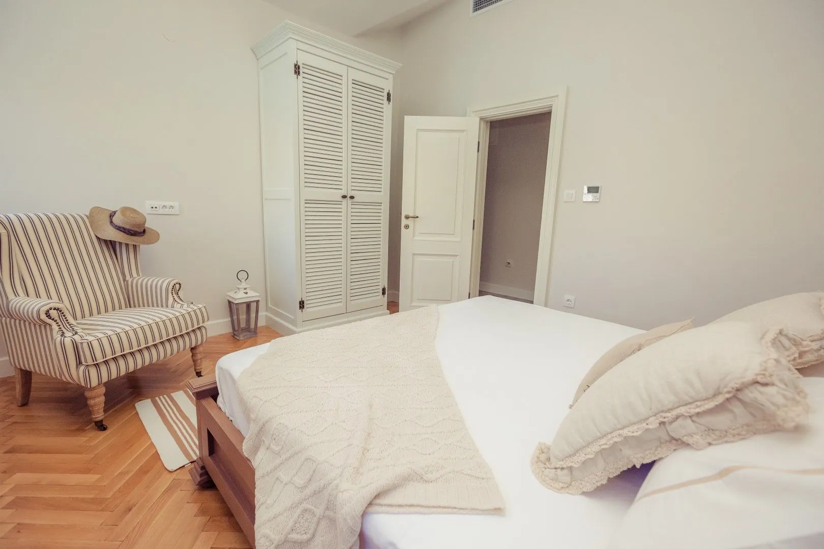 Rent, house, 350m², Kostanjica, Kotor