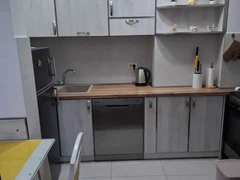 Izdavanje, garsonjera, 30m², Centar, Podgorica - image 4