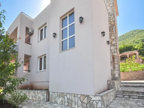 Sale, house, 260m², Bijela, Herceg Novi - image 8