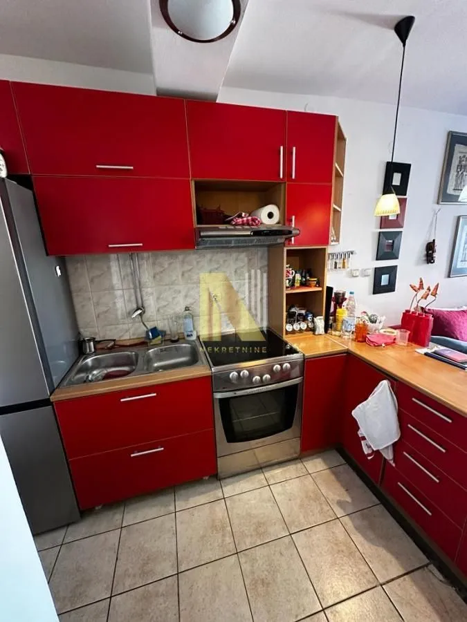 Prodaja, dvosoban stan, 55m², Grbavica, Novi Sad Sve Podlokacije