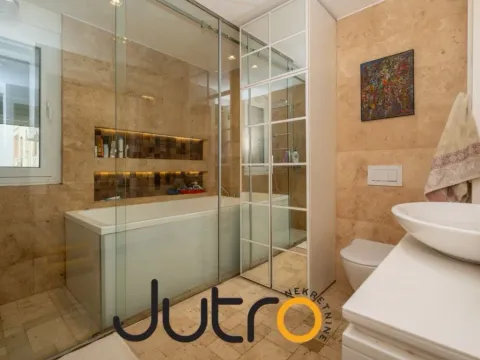 Prodaja, trosoban stan, 122m², Centar, Podgorica - image 7