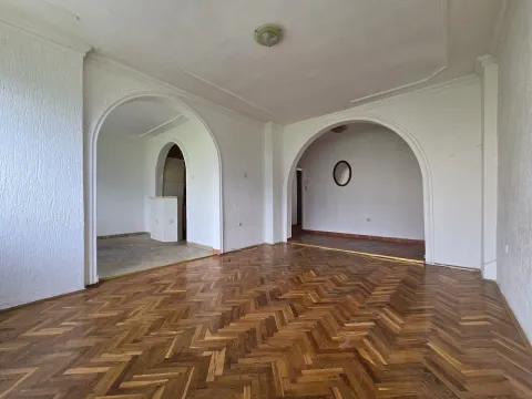Prodaja, stan, 71m², Pejton, Podgorica - image 4