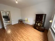 Izdavanje, trosoban stan, 61m², Stari grad, Novi Sad - image 7
