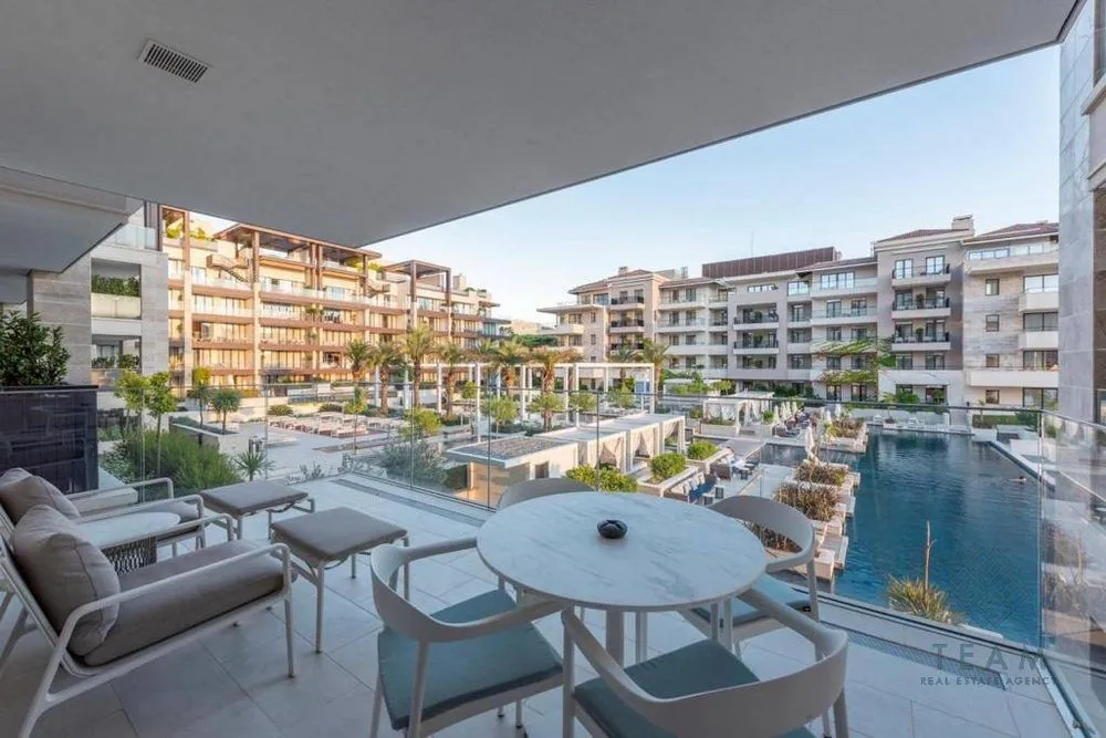 Rent, one bedroom apartment, 83m², Porto Montenegro, Tivat