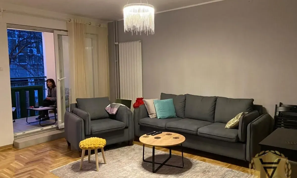 Izdavanje, dvosoban stan, 49m², Stari Grad, Beograd