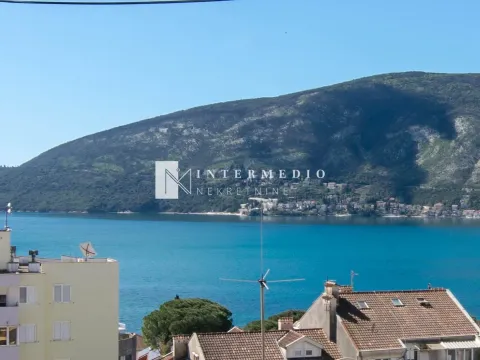 Izdavanje, četvorosoban stan, 137m², Topla, Herceg Novi - image 5