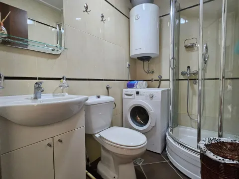 Rent, one bedroom apartment, 43m², Boreti, Budva - image 4