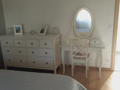 Izdavanje, kuća, 300m², Burtaiši, Bar - image 3