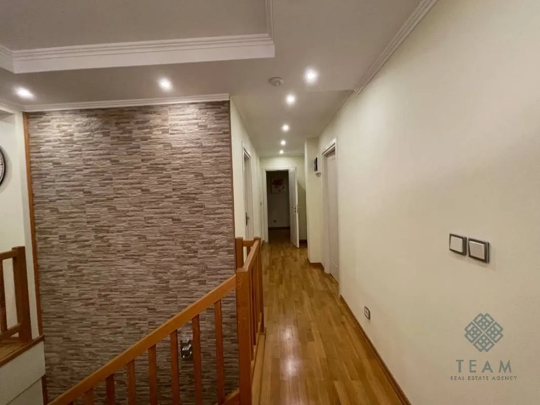 Prodaja, stan, 379m², Savina, Herceg Novi