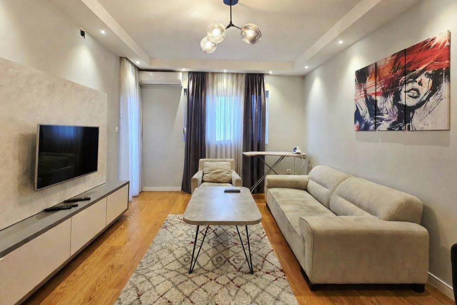 Rent, one bedroom apartment, 50m², City Kvart, Podgorica