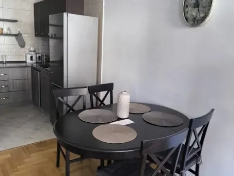 Izdavanje, dvosoban stan, 84m², Bar, Crna Gora - image 3