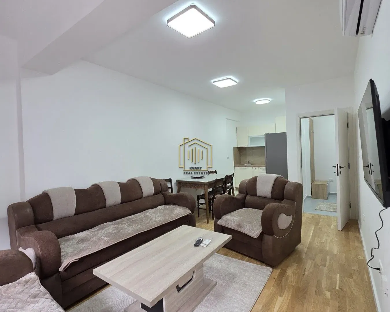 Izdavanje, jednosoban stan, 45m², Stari Aerodrom, Podgorica