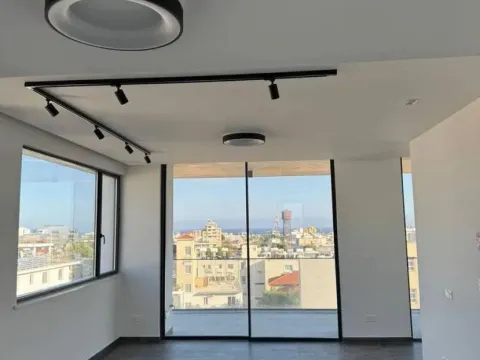 Prodaja, trosoban stan, 178m², Tivat, Crna Gora - image 7