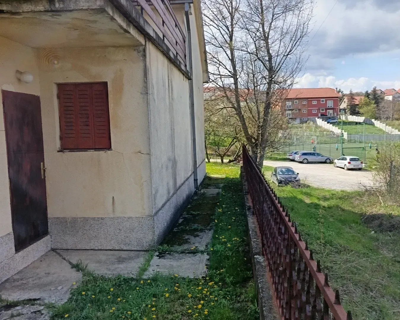 Sale, house, 300m², Sremčica, Beograd