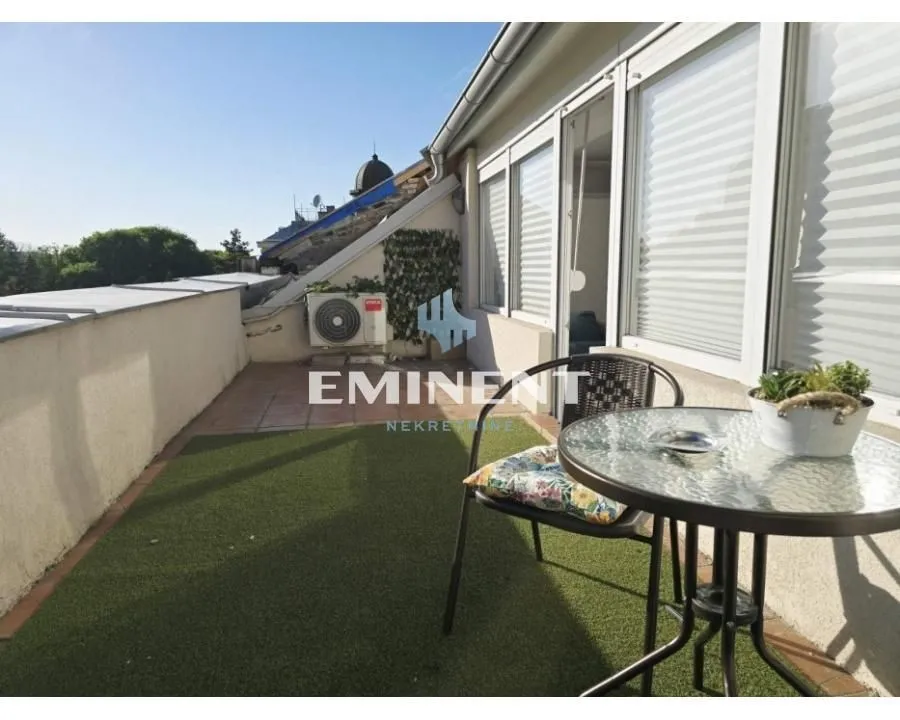 Rent, three bedroom apartment, 90m², Stari Grad, Beograd
