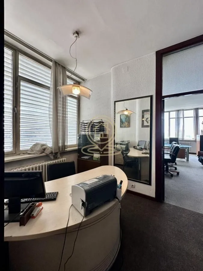 Rent, office space, 115m², Savski Venac, Beograd