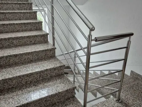 Prodaja, trosoban stan, 88m², Zvezdara Sve Podlokacije, Beograd - image 17