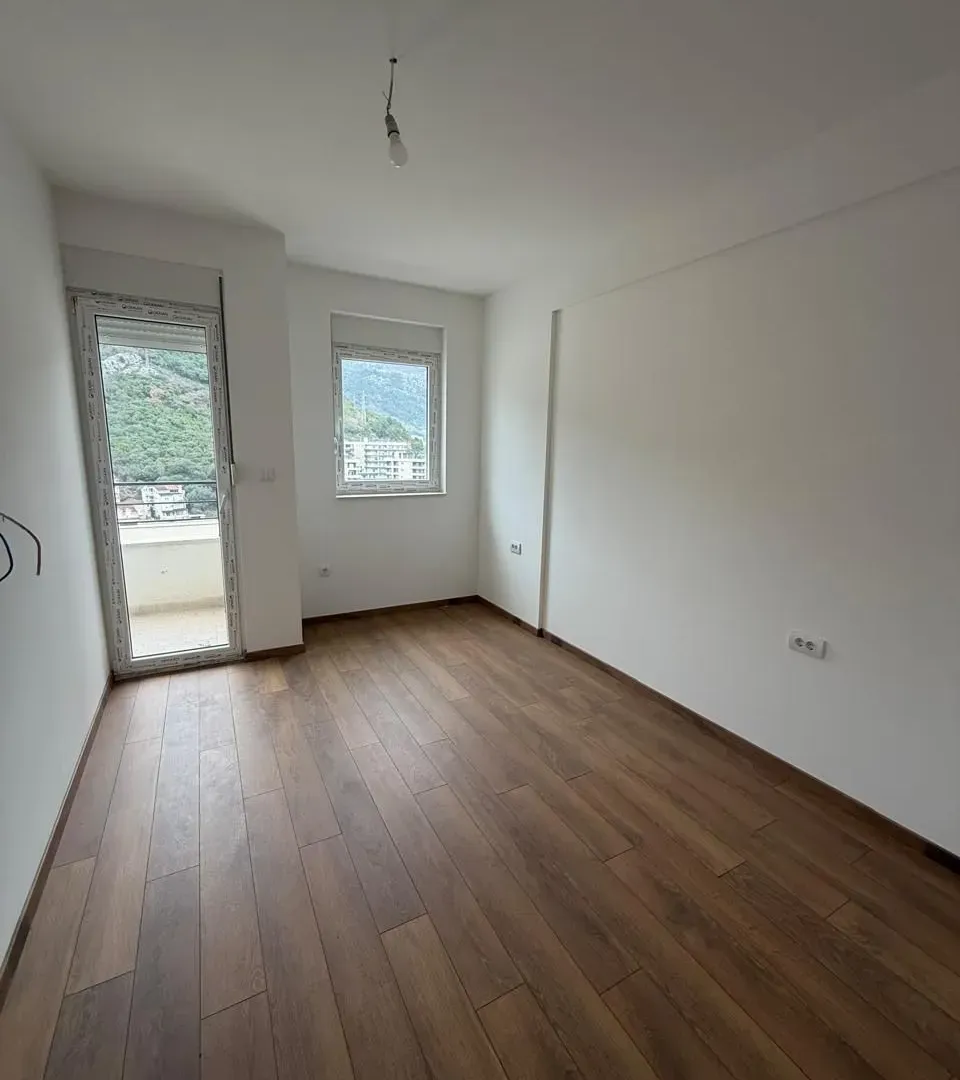 Prodaja, jednosoban stan, 48m², Bijeli Do, Budva
