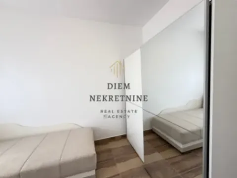 Izdavanje, dvosoban stan, 76m², Central Point, Podgorica - image 3