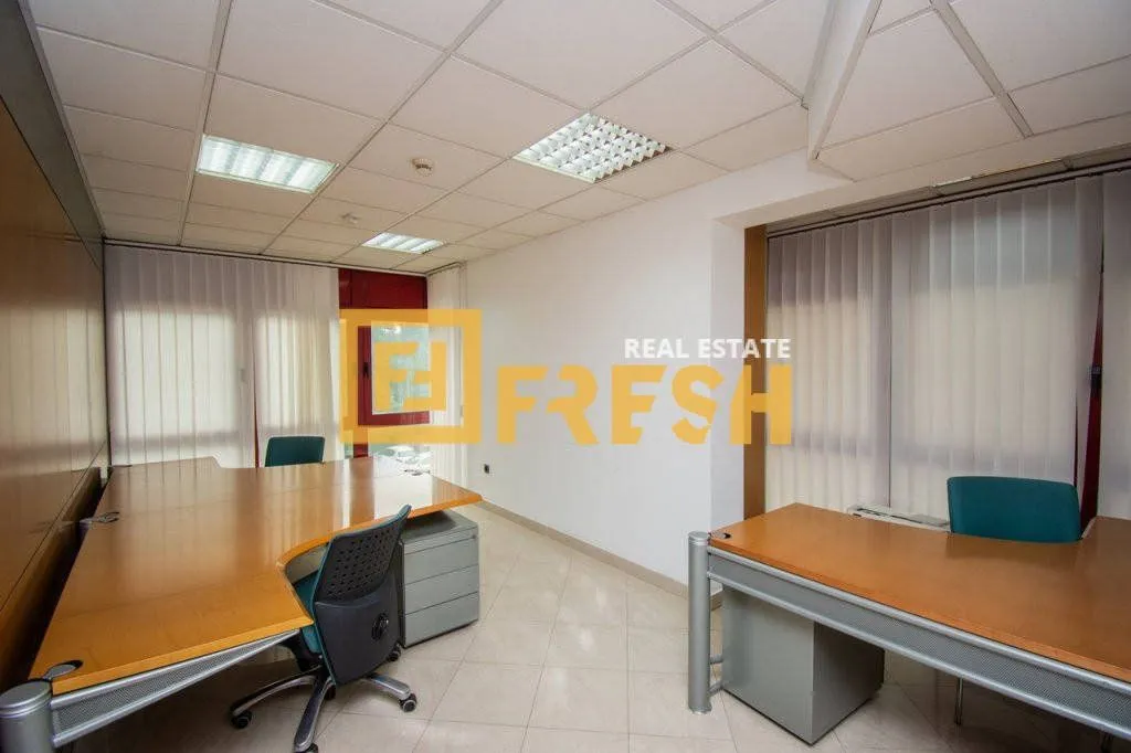 Rent, office space, 412m², Preko Morače, Podgorica