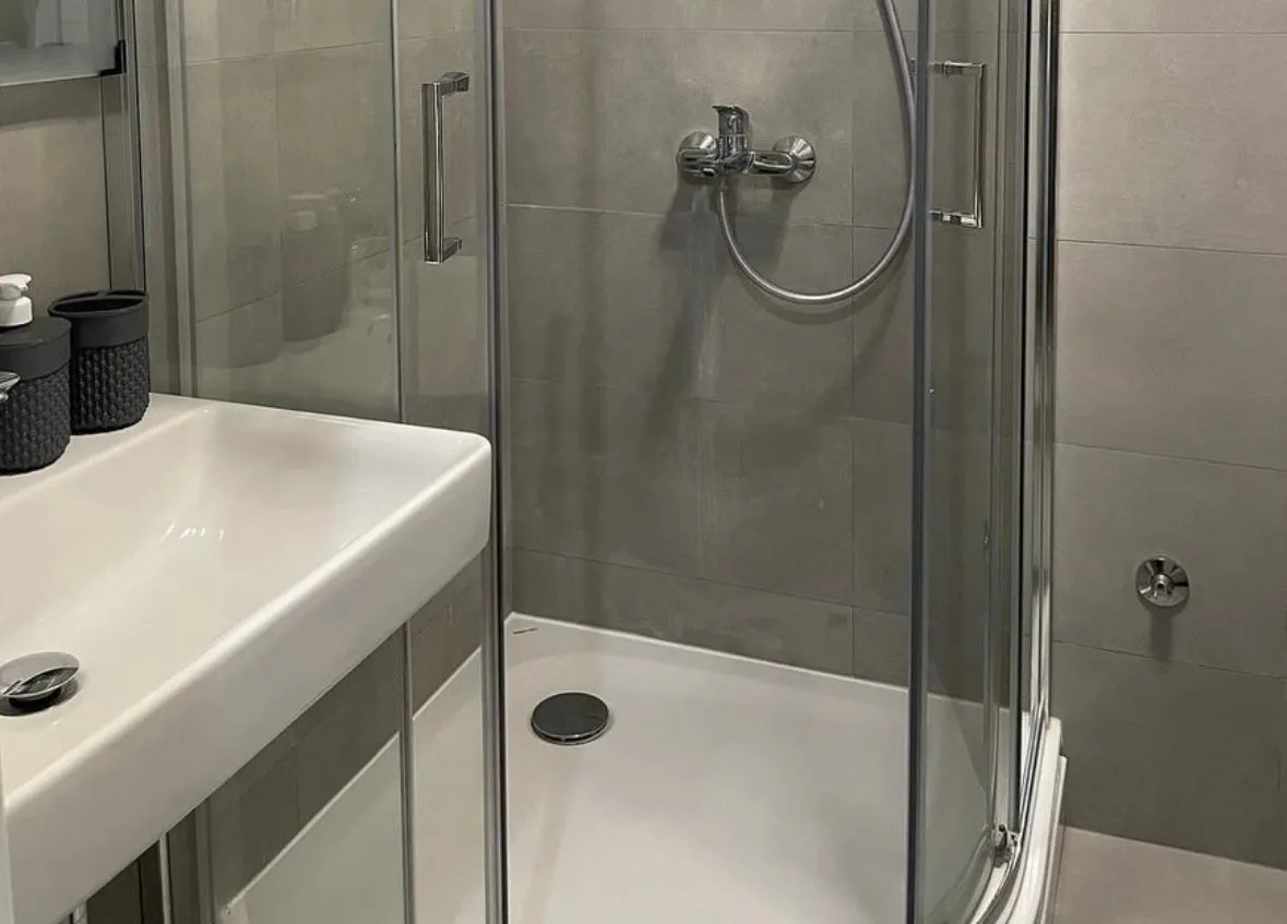 Izdavanje, jednosoban stan, 40m², Šušanj, Bar