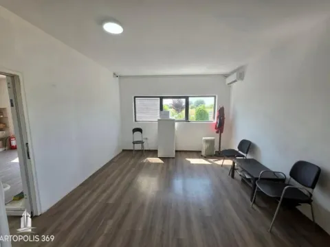 Rent, office space, 536m², Čukarica, Beograd - image 10